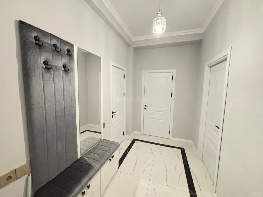 Kirayə verilir 2 otaqlı mənzil 70 m²