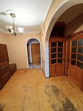 Satılır 4 otaqlı mənzil 110 m² — Bakı 4 otaq 110.00 m²