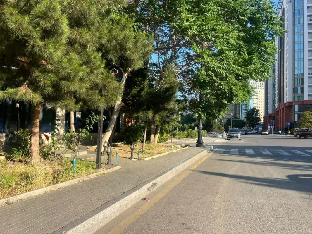 Kirayə verilir obyekt 550 m²
