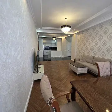 Kirayə verilir 3 otaqlı mənzil 127 m² — Bakı, Nərimanov 3 otaq 127.00 m²