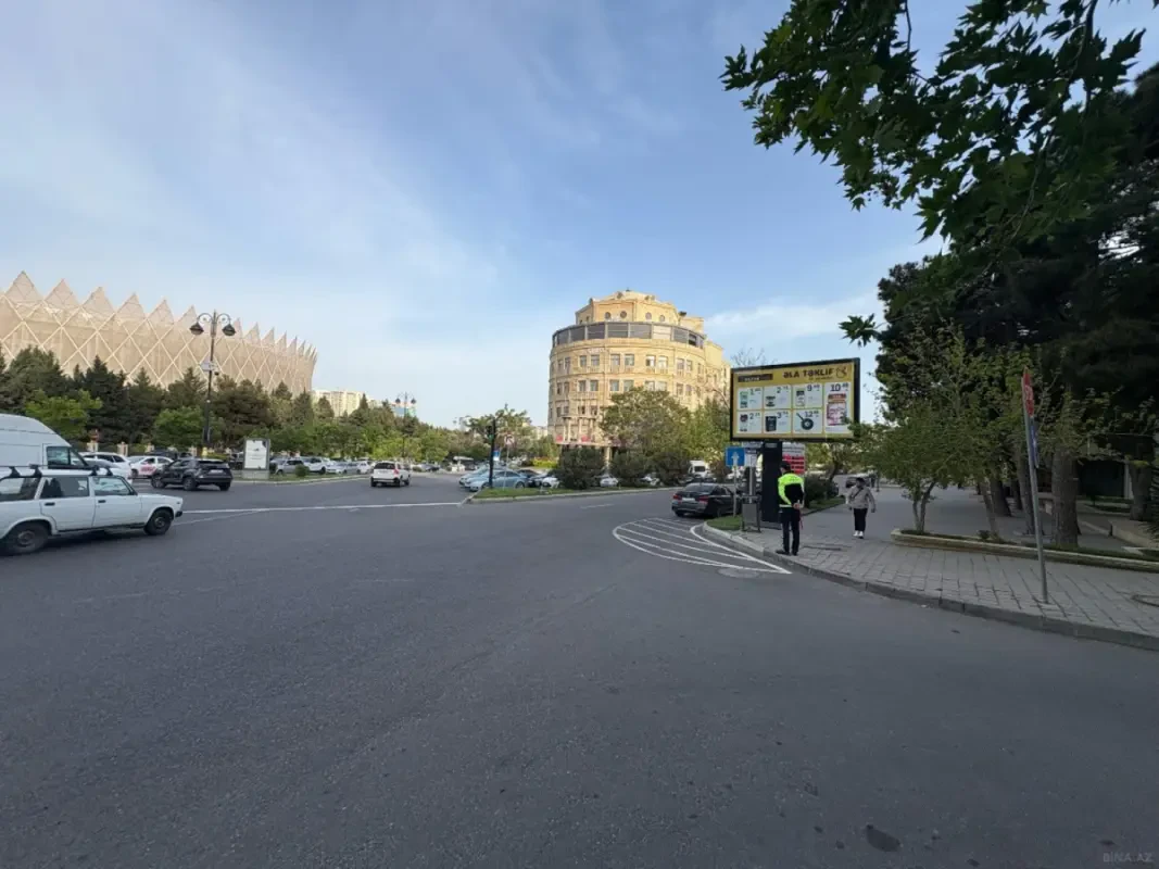 Satılır 2 otaqlı mənzil 60 m²
