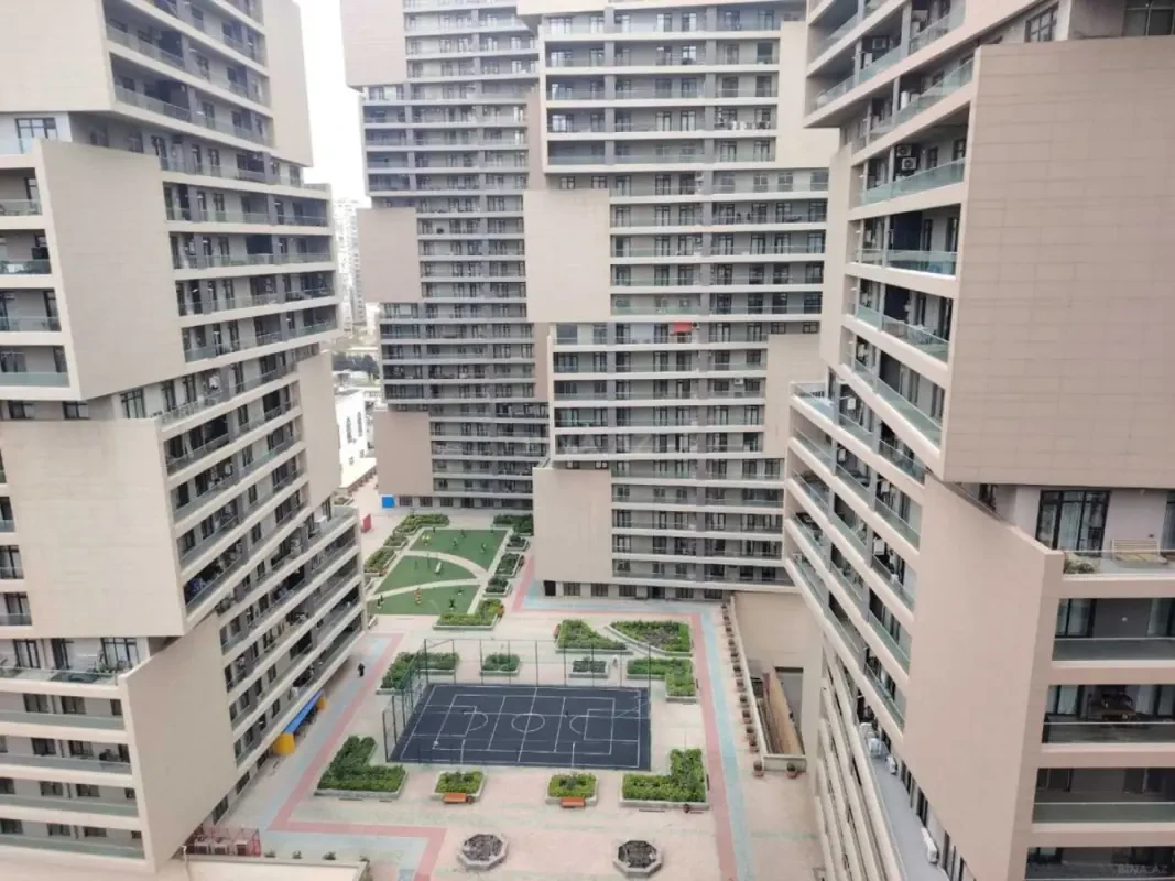 Satılır 3 otaqlı mənzil 106 m²