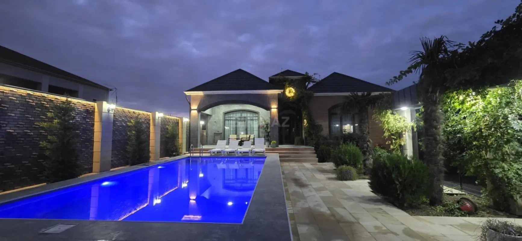 Kirayə verilir 4 otaqlı həyət evi 200 m²