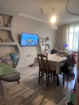 Satılır 2 otaqlı mənzil 60 m² — Bakı, Həzi Aslanov qəs. 2 otaq 60.00 m²