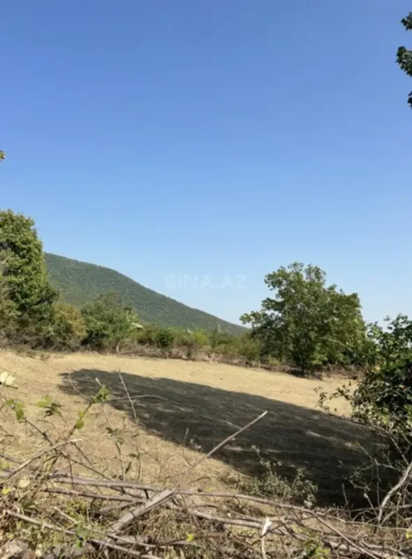 Satılır torpaq sahəsi 10 m²