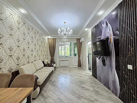 Kirayə verilir 2 otaqlı mənzil 55 m² — Bakı, Memar Əcəmi yanı 2 otaq 55.00 m²