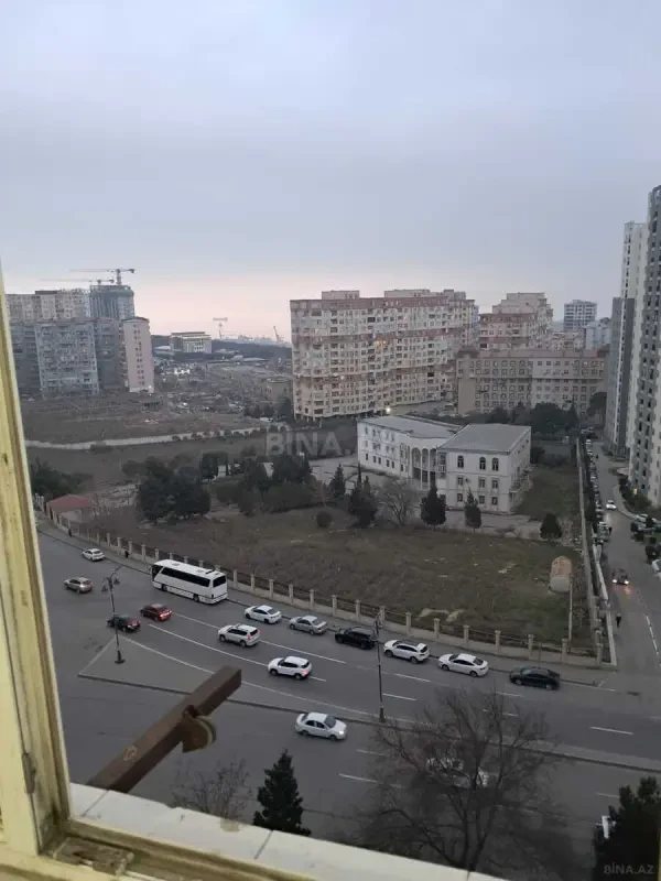 Satılır 2 otaqlı mənzil 57 m²
