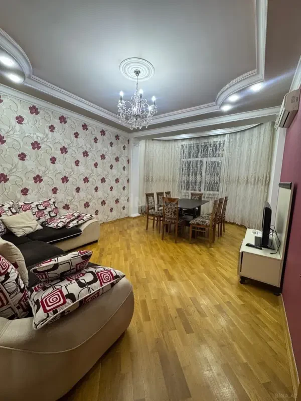 Satılır 3 otaqlı mənzil 90 m²