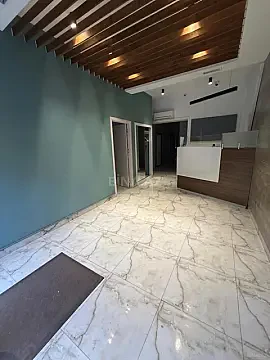 Kirayə verilir obyekt 230 m² — Bakı 230.00 m²