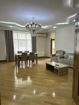 Kirayə verilir 3 otaqlı mənzil 175 m² — Bakı, Nizami 3 otaq 175.00 m²