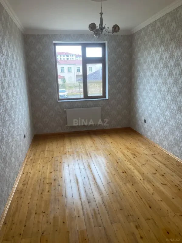 Satılır 4 otaqlı mənzil 100.2 m²