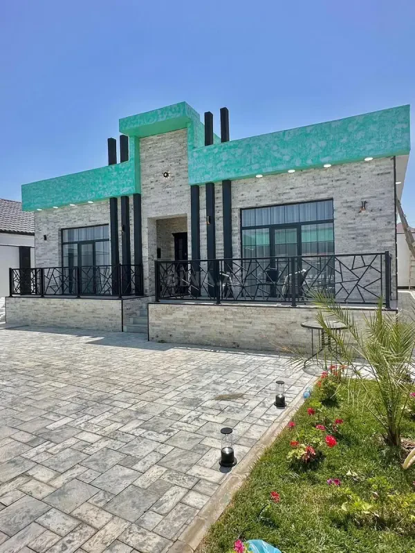 Satılır 4 otaqlı həyət evi 160 m²