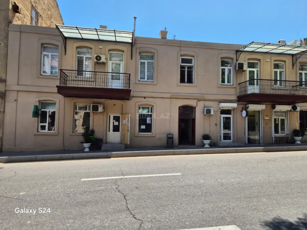 Kirayə verilir obyekt 70 m²