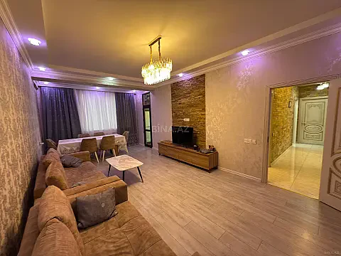Satılır 4 otaqlı mənzil 102 m² — Bakı, Əhmədli 4 otaq 102.00 m²