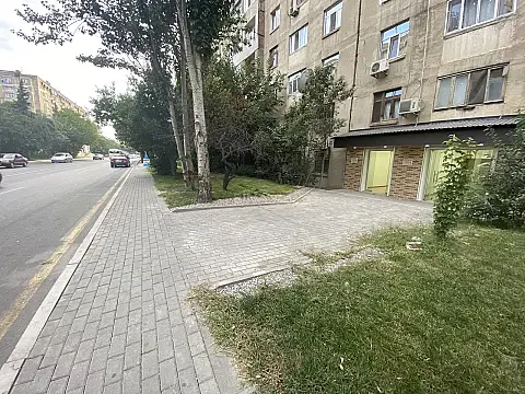 Kirayə verilir obyekt 40 m² — Bakı, Əhmədli 40.00 m²