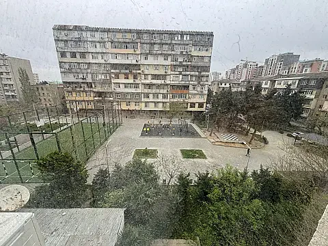 Kirayə verilir 3 otaqlı mənzil 90 m² — Bakı 3 otaq 90.00 m²