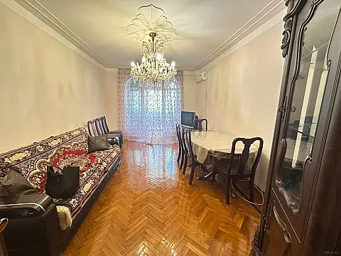 Kirayə verilir 3 otaqlı mənzil 95 m² — Bakı, Nərimanov 3 otaq 95.00 m²