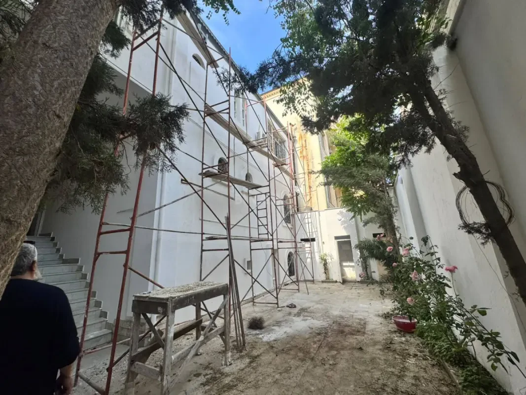 Kirayə verilir 8 otaqlı həyət evi 500 m²