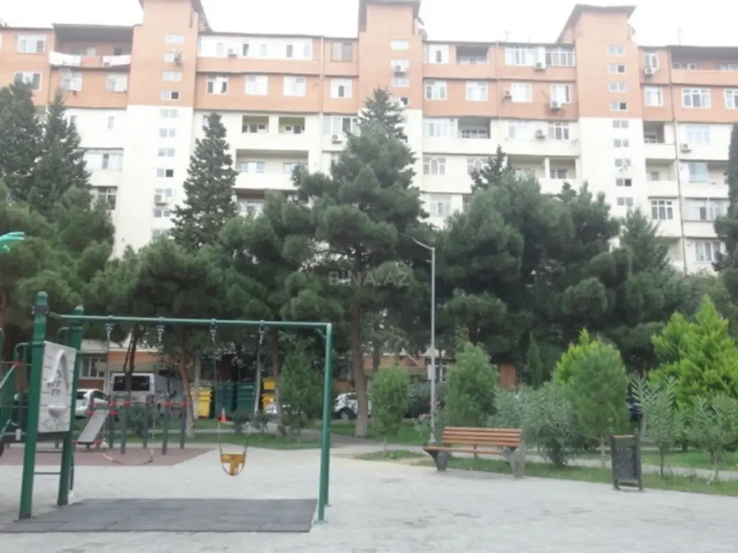 Satılır 2 otaqlı mənzil 70 m²