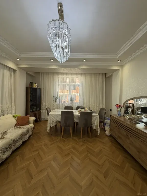 Satılır 2 otaqlı mənzil 69 m²