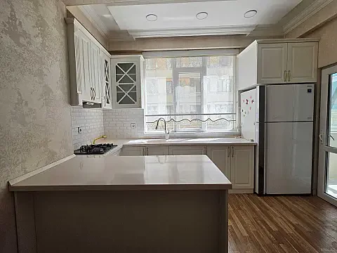 Kirayə verilir 2 otaqlı mənzil 60 m² — Bakı, 7-ci mikrorayon 2 otaq 60.00 m²