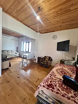 Kirayə verilir 11 otaqlı həyət evi 215 m² — Bakı, Mərdəkan 11 otaq 215.00 m²