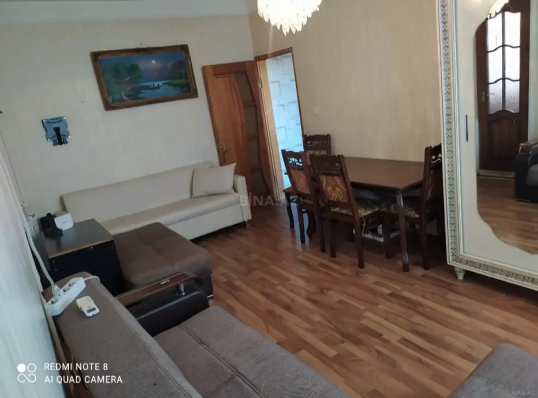 Kirayə verilir 2 otaqlı mənzil 50 m²