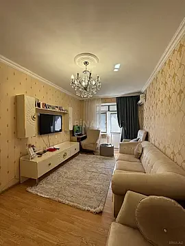 Satılır 3 otaqlı mənzil 75 m² — Bakı, Həzi Aslanov qəs. 3 otaq 75.00 m²