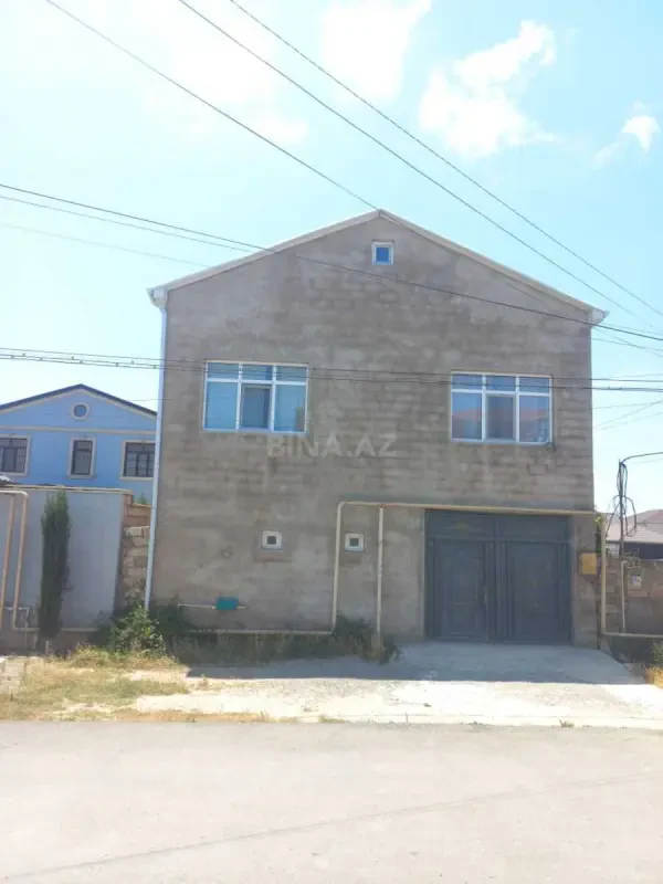Satılır 3 otaqlı həyət evi 150 m²