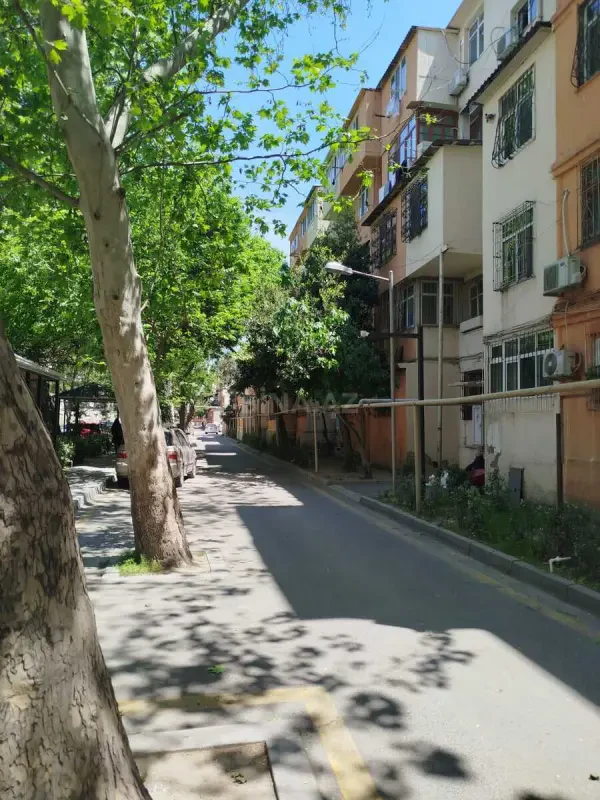 Satılır 3 otaqlı mənzil 67 m²