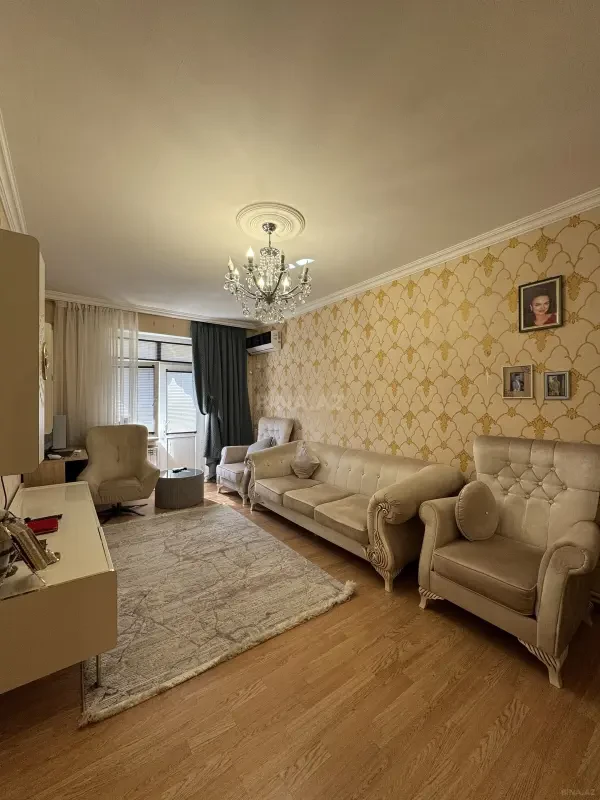 Satılır 3 otaqlı mənzil 85 m²