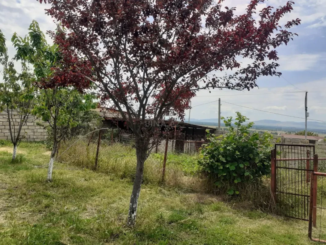 Satılır torpaq sahəsi 6 m²