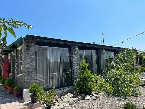 Kirayə verilir obyekt 1800 m² — Bakı, Şüvəlan 1800.00 m²