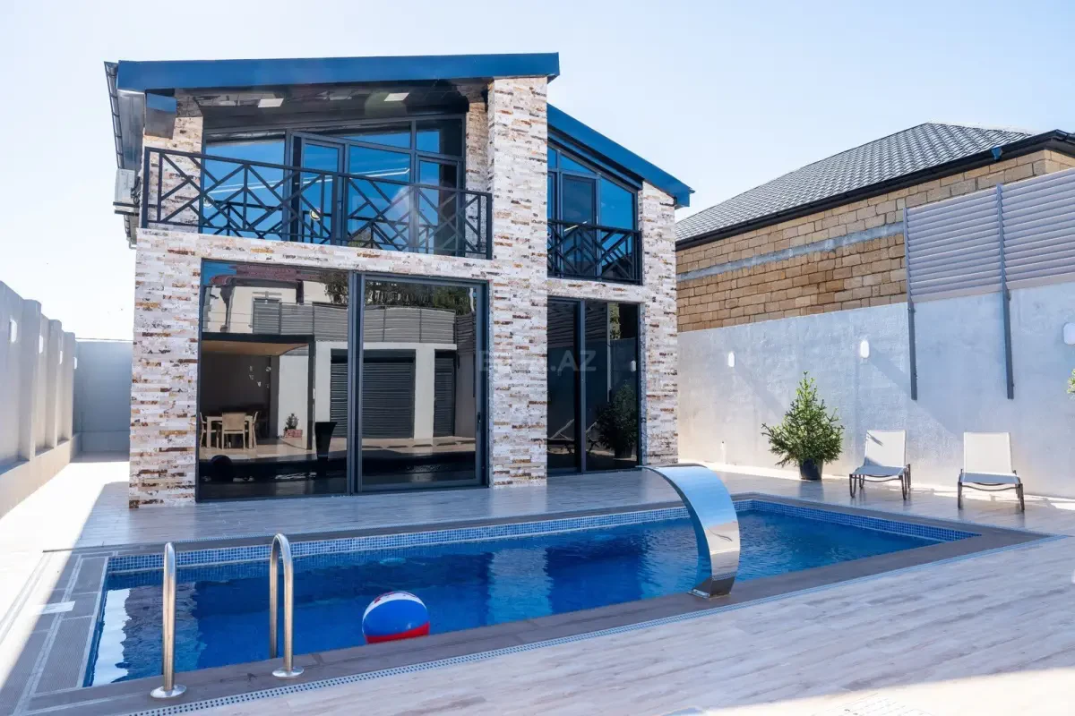 Kirayə verilir 4 otaqlı həyət evi 300 m²