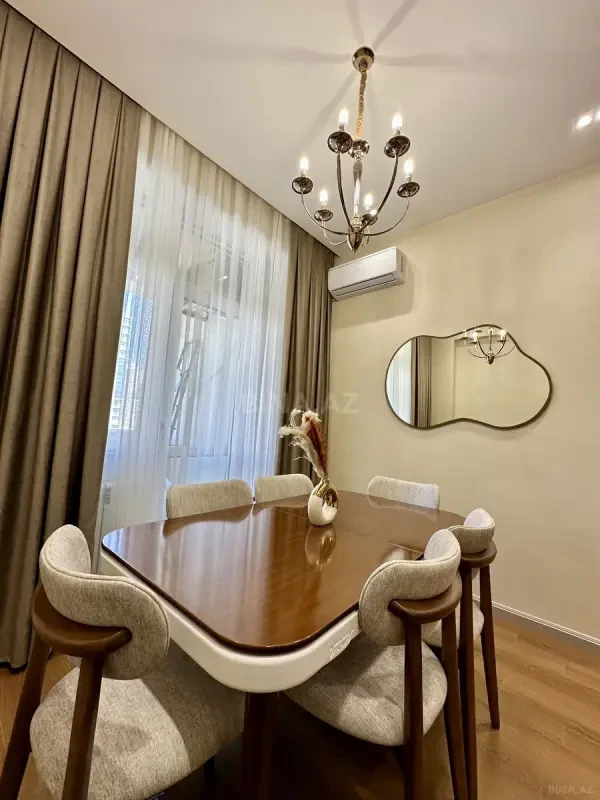 Satılır 2 otaqlı mənzil 65 m²