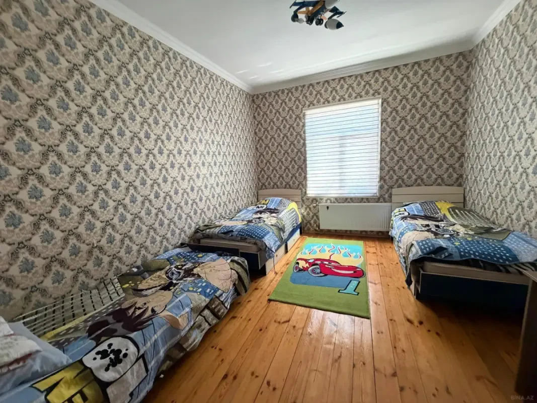 Satılır 5 otaqlı həyət evi 150 m²