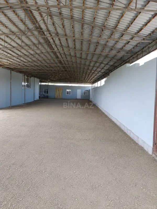Satılır 5 otaqlı həyət evi 100 m²