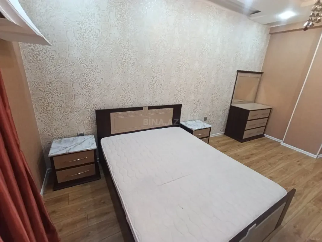 Kirayə verilir 3 otaqlı mənzil 109 m²