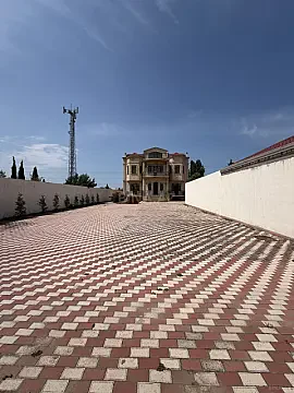 Kirayə verilir 7 otaqlı həyət evi 400 m² — Bakı, Buzovna 7 otaq 400.00 m²