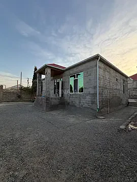 Satılır 3 otaqlı həyət evi 110 m² — Bakı 3 otaq 110.00 m²
