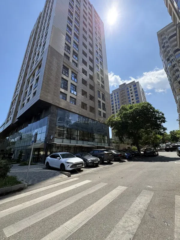 Kirayə verilir 2 otaqlı mənzil 95 m²