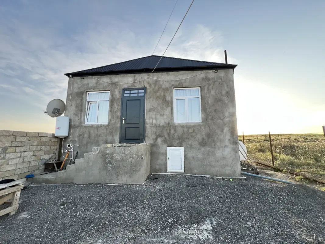 Satılır 3 otaqlı həyət evi 90 m²