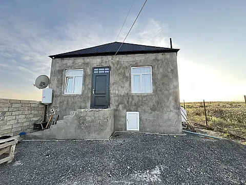 Satılır 3 otaqlı həyət evi 90 m² — Bakı, Saray 3 otaq 90.00 m²