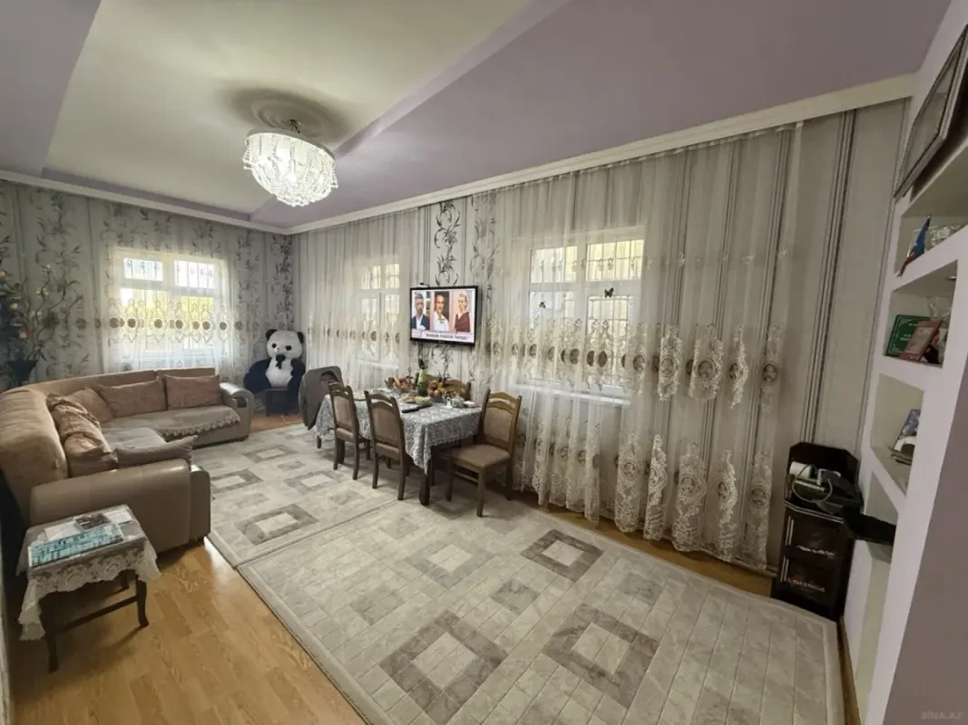 Satılır 4 otaqlı həyət evi 150 m²