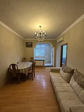 Kirayə verilir 3 otaqlı mənzil 60 m² — Bakı, Memar Əcəmi yanı 3 otaq 60.00 m²