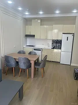 Kirayə verilir 2 otaqlı mənzil 70 m² — Bakı, Nərimanov 2 otaq 70.00 m²