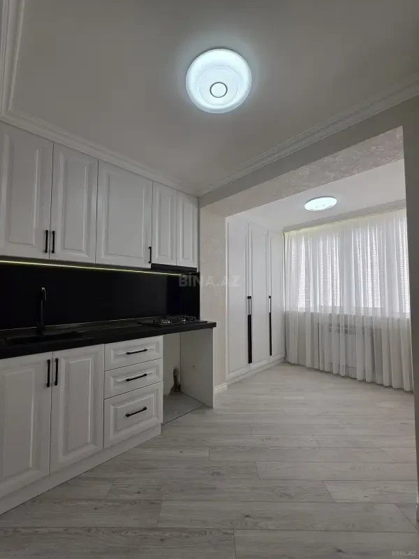 Satılır 2 otaqlı mənzil 65 m²