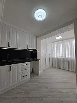 Satılır 2 otaqlı mənzil 65 m² — Bakı, İnşaatçılar 2 otaq 65.00 m²