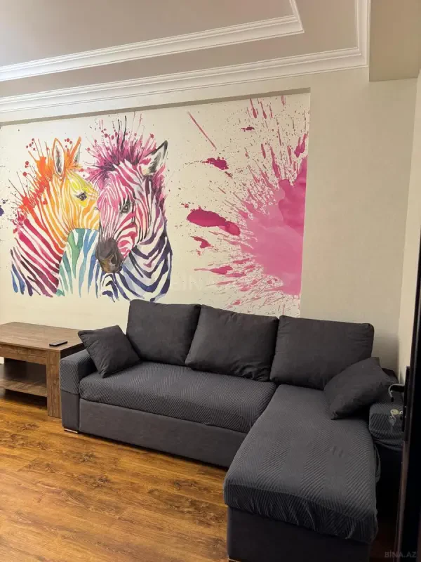 Kirayə verilir 2 otaqlı mənzil 86 m²