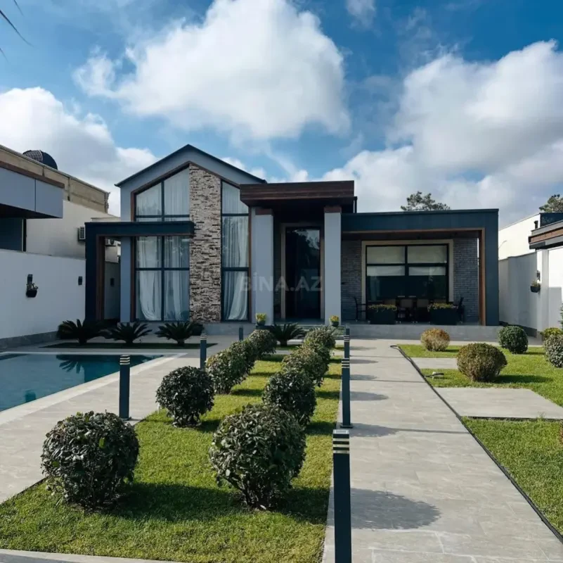 Kirayə verilir 5 otaqlı həyət evi 360 m²